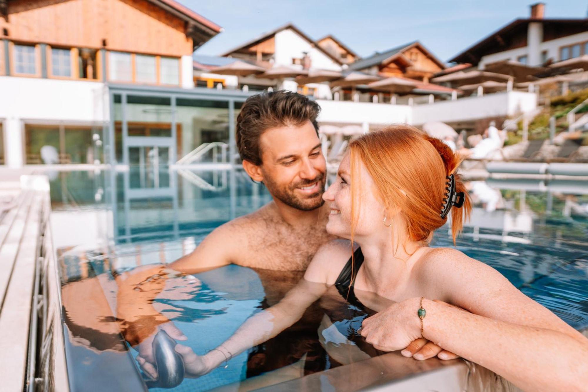 Hotel Sperlhof Виндишгарстен Экстерьер фото