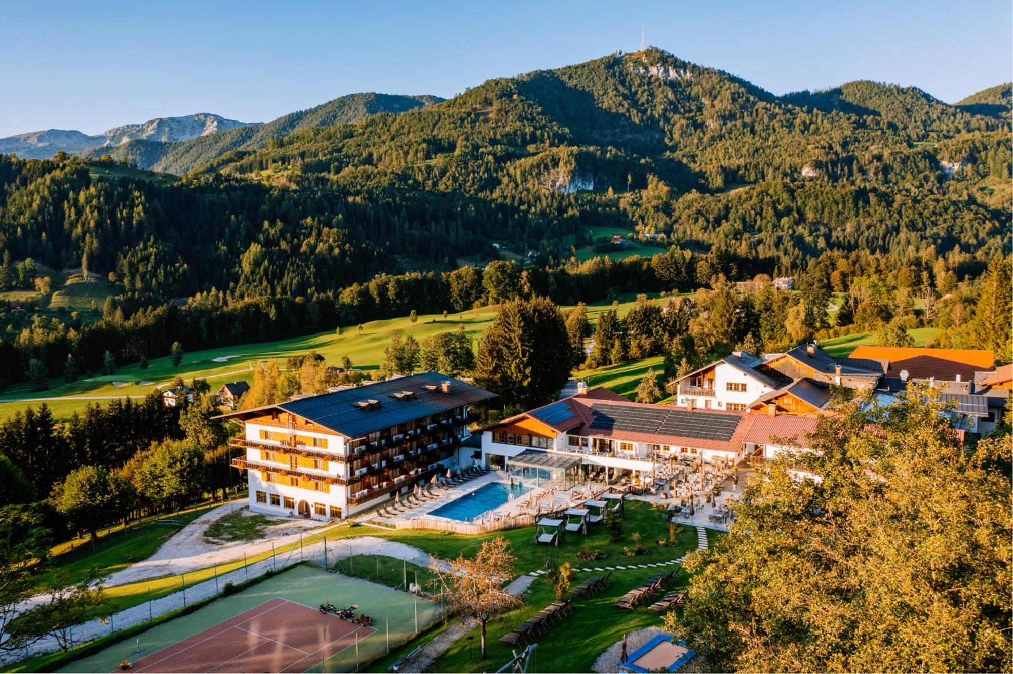Hotel Sperlhof Виндишгарстен Экстерьер фото